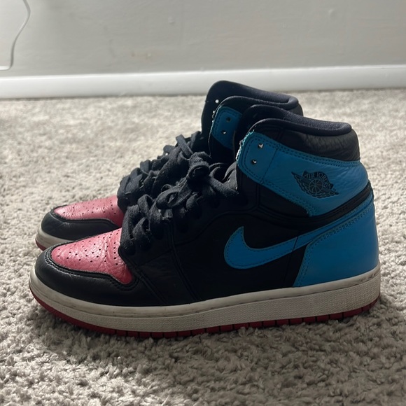 Nike Air Jordan - Picture 1 of 5